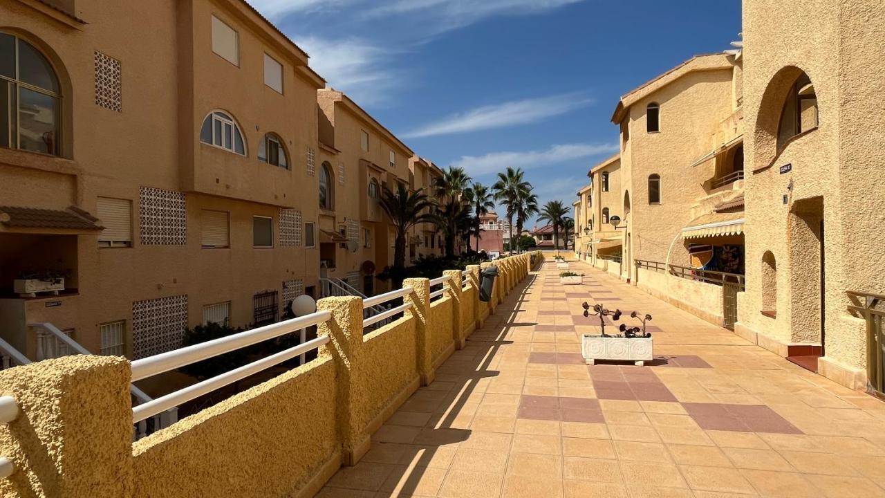 Piscis Family Bungalow La Manga La Manga del Mar Menor Exterior foto